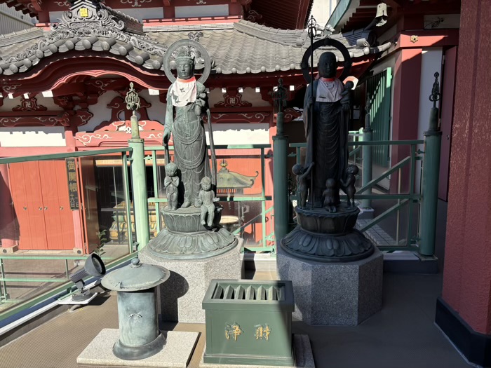 門前仲町　法乗院（深川えんま堂）