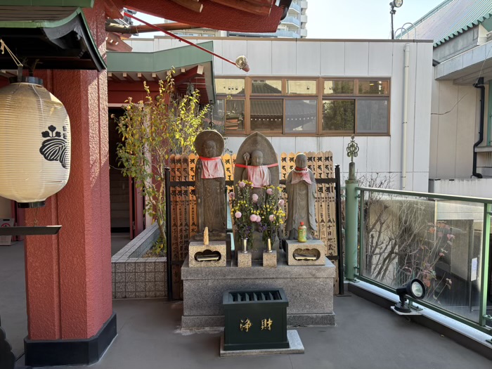 門前仲町　法乗院（深川えんま堂）