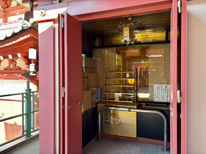 門前仲町　法乗院（深川えんま堂）