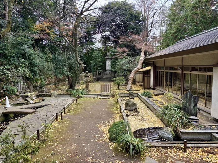 横浜　伊勢山皇大神宮　茶室の庭