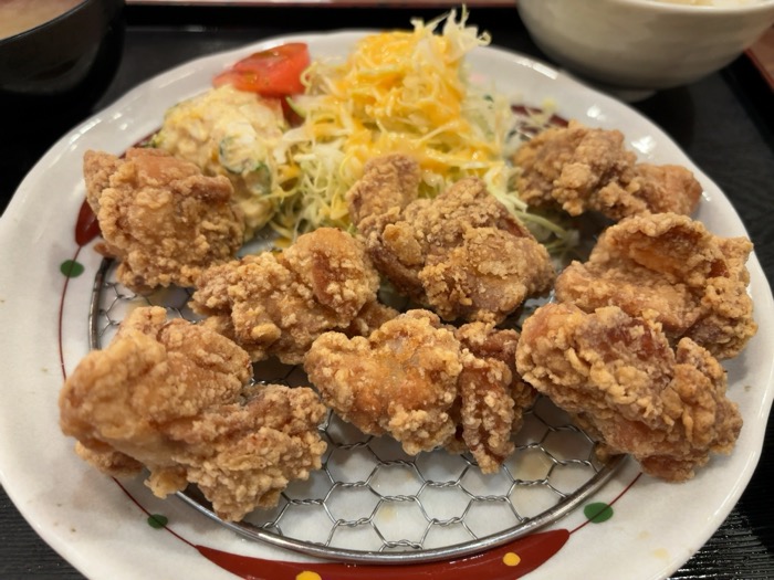 平塚　鳥良商店　ランチメニュー