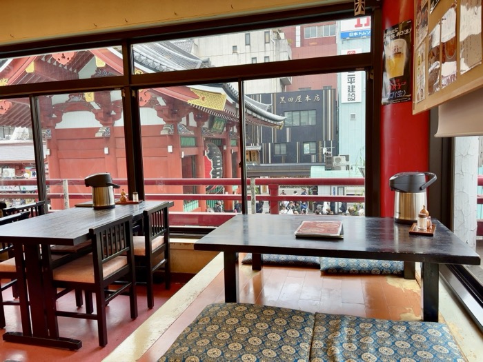 浅草　常盤堂雷おこし本舗 雷門本店　雷門展望食堂