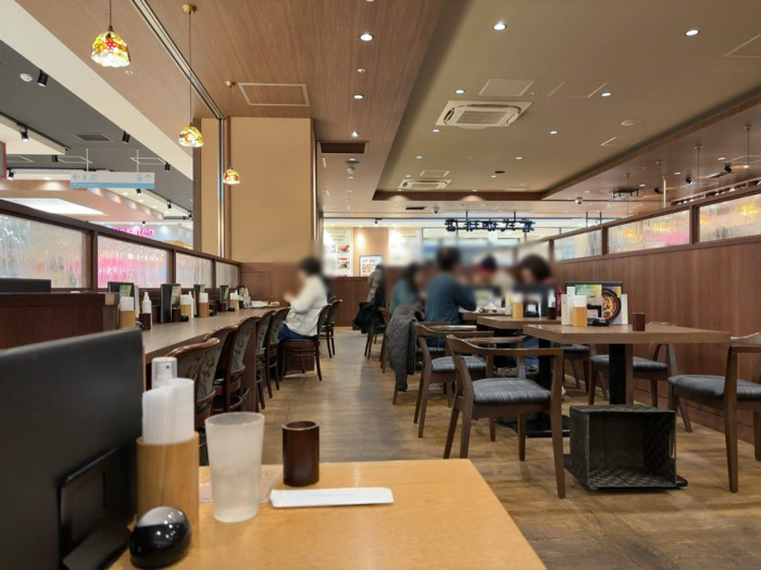 倉式珈琲店 ジョイナステラス二俣川店 店内