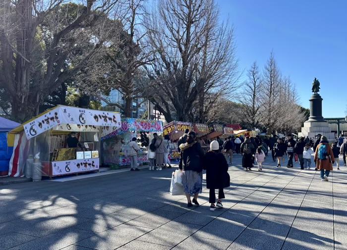 九段下　靖国神社　初詣　屋台