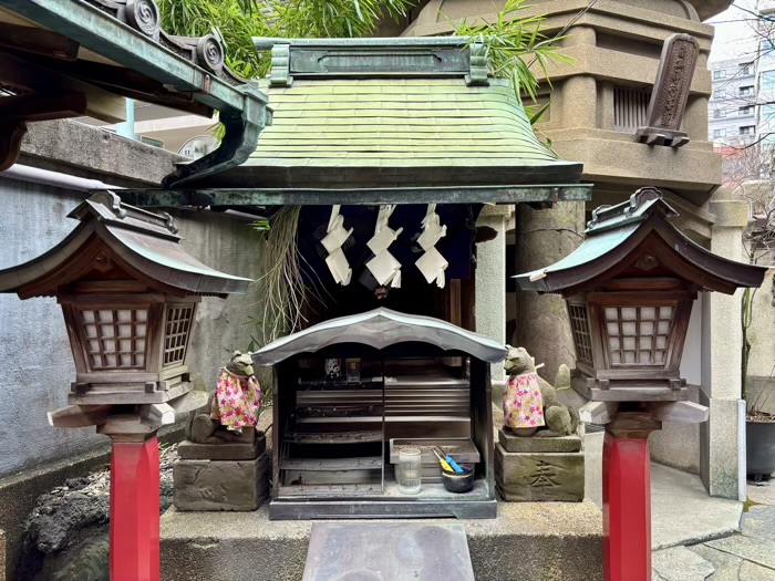 小伝馬町 身延別院 光明稲荷大明神