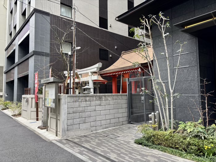 日本橋　富澤稲荷神社