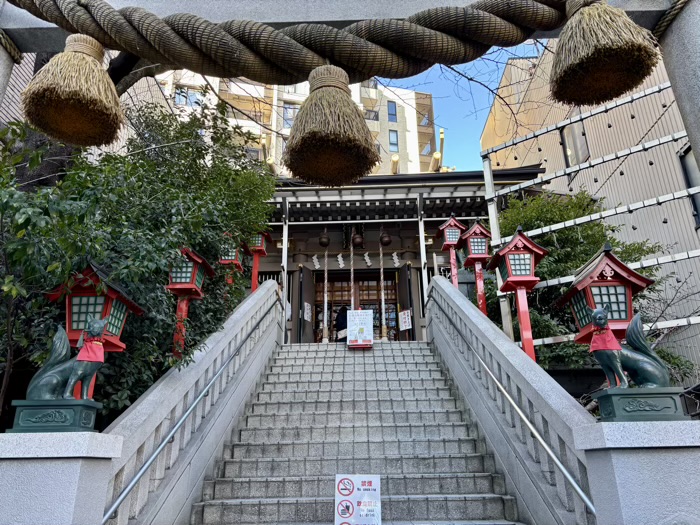 麻布十番　十番稲荷神社