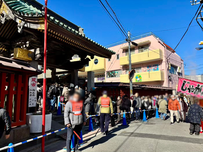 北区　王子稲荷神社　初午祭　凧市