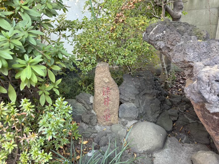 駒込　染井稲荷神社