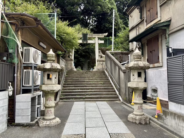 六本木　久國神社