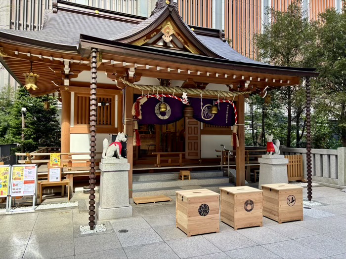日本橋　福徳神社（芽吹稲荷）