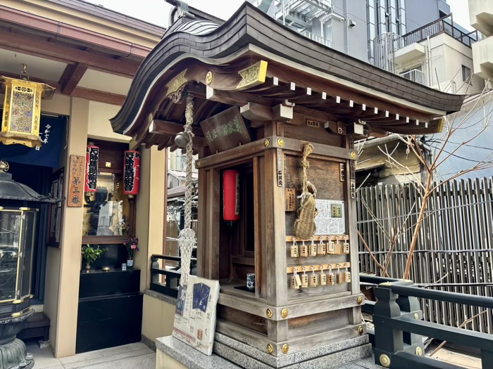 人形町　大観音寺　韋駄天　わらじ