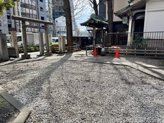 日本橋　銀杏八幡宮