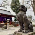 茅場町　日本橋日枝神社　運気上昇上向き狛犬