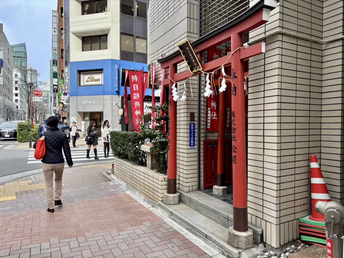 銀座 朝日稲荷神社 銀座朝日ビル 遥拝所(1階)