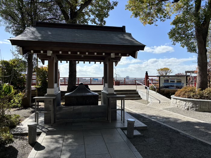 田園調布 多摩川浅間神社 手水舎