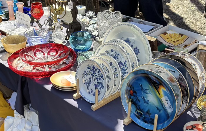 門前仲町 富岡八幡宮 青空蚤の市(フリーマーケット)