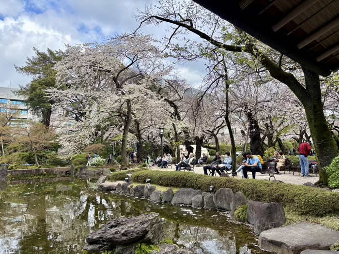 九段下 靖国神社 桜 神池庭園