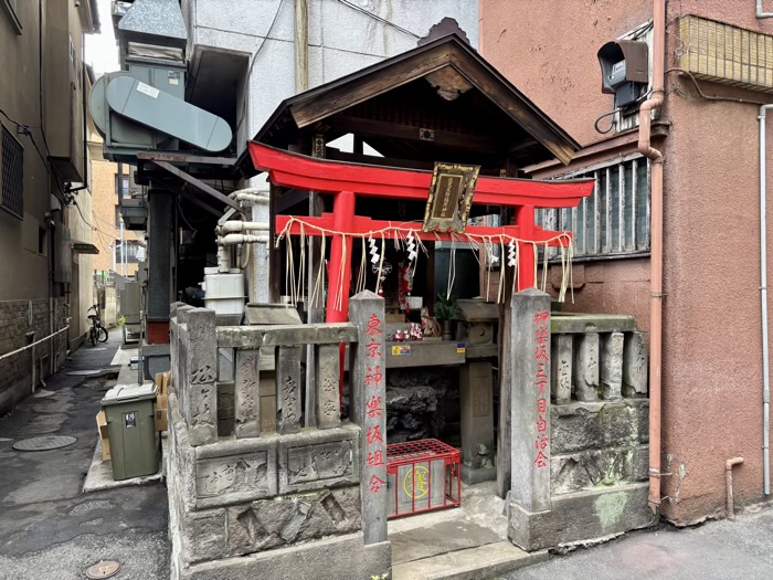 神楽坂 伏見火防稲荷神社