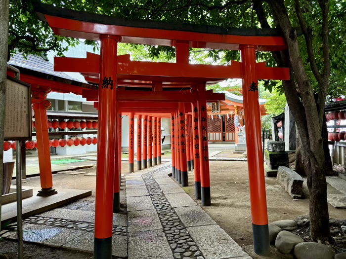 渋谷　豊栄稲荷神社