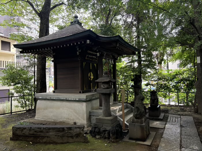 渋谷　金王八幡宮　金王丸社（金王丸御影堂）