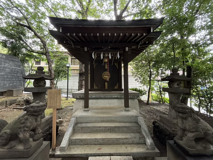 渋谷　金王八幡宮　金王丸社（金王丸御影堂）