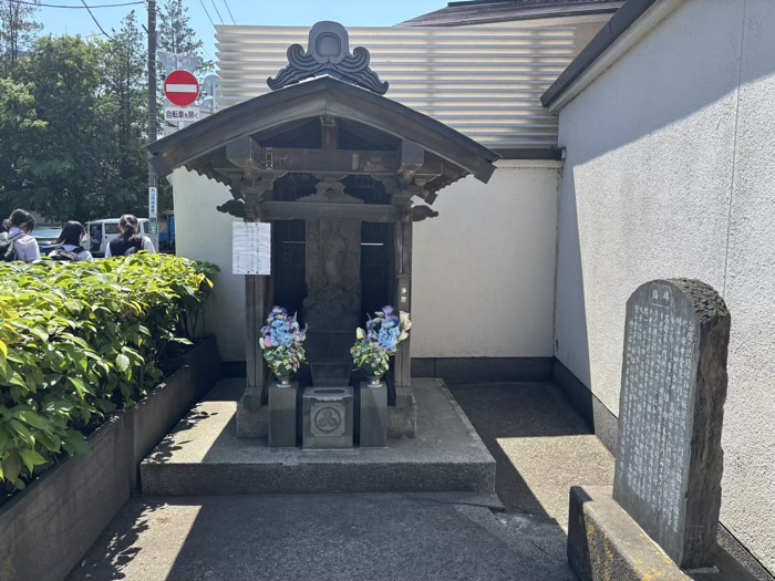 等々力　満願寺　庚申堂