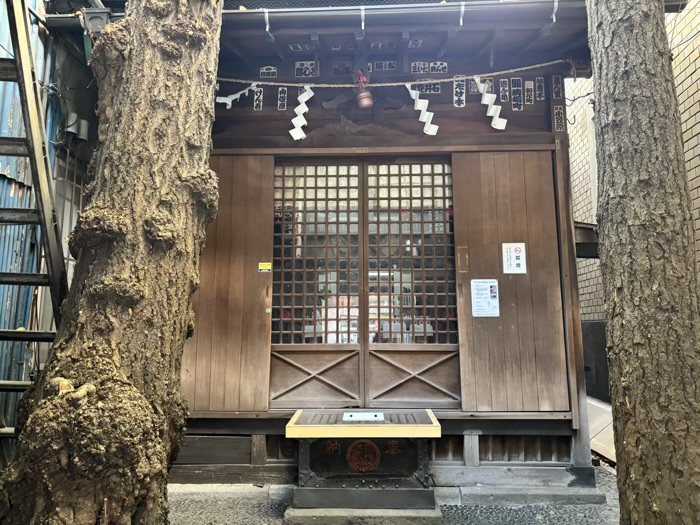 上野　箭弓稲荷神社