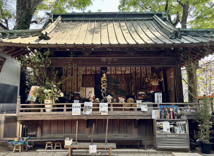 品川区　戸越八幡神社　休憩スペース
