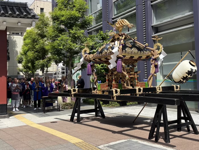 港区　増上寺　地蔵尊大法要　観世音＆熊野神社祈願会　お練り行列（神輿渡御）