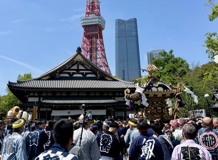 港区　増上寺　観世音＆熊野神社祈願会　神輿渡御