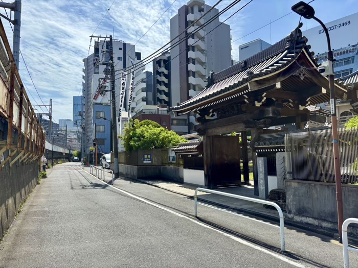 港区　徳聚山 圓珠寺