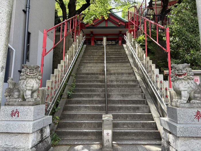 港区　三田春日神社