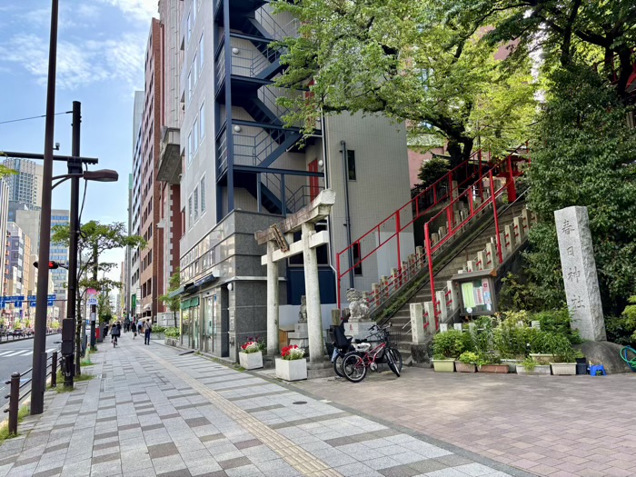 港区　三田春日神社
