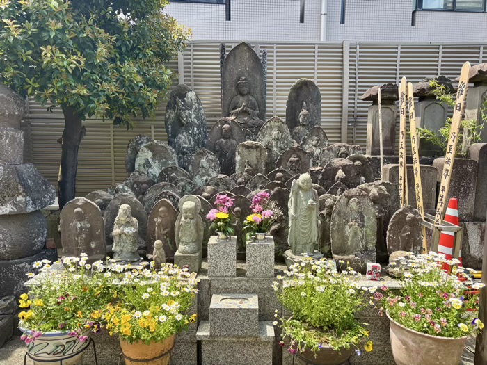 西早稲田　萬年山 法輪寺
