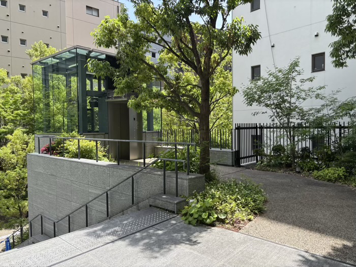 港区　葺城稲荷神社