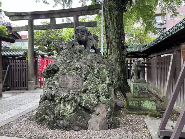 向島 牛嶋神社 獅子山