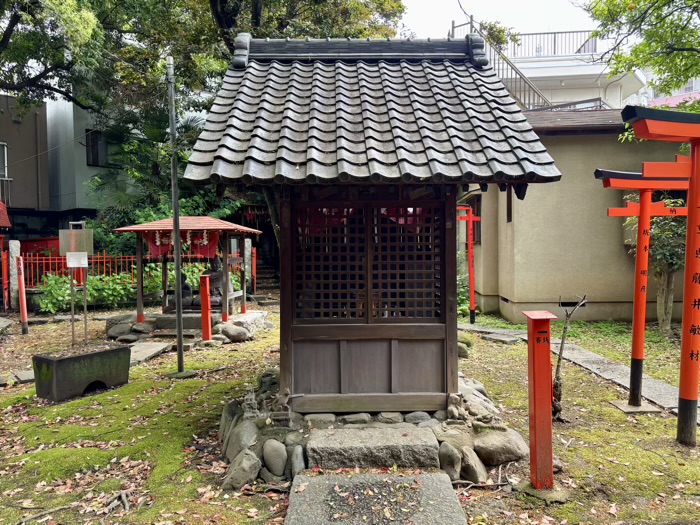 向島 三囲神社 広富神社