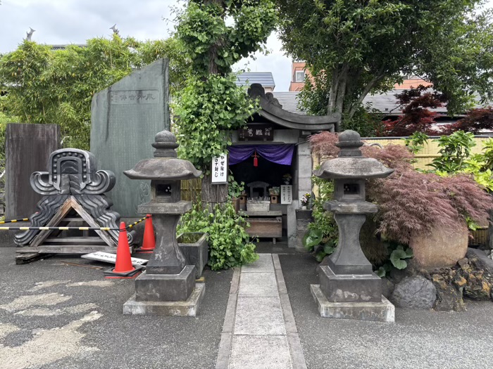 向島　黄檗宗 牛頭山 弘福寺　咳の爺婆尊