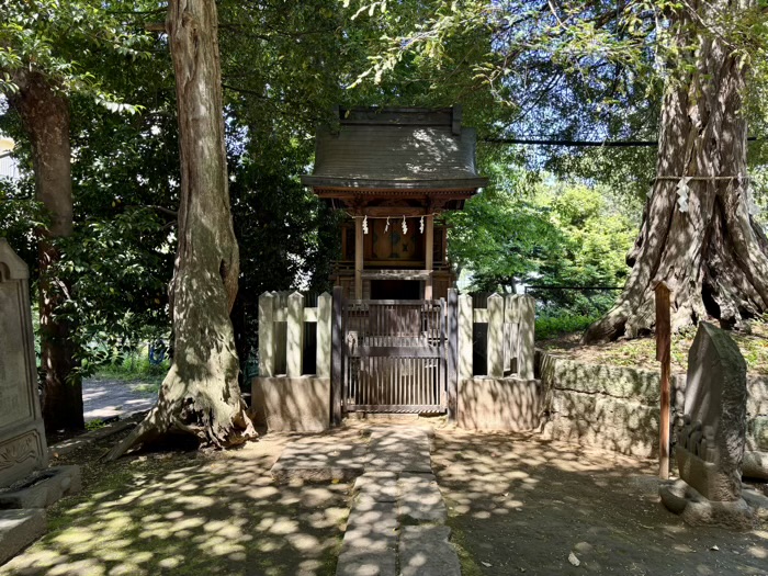 新宿　諏訪神社　御嶽神社