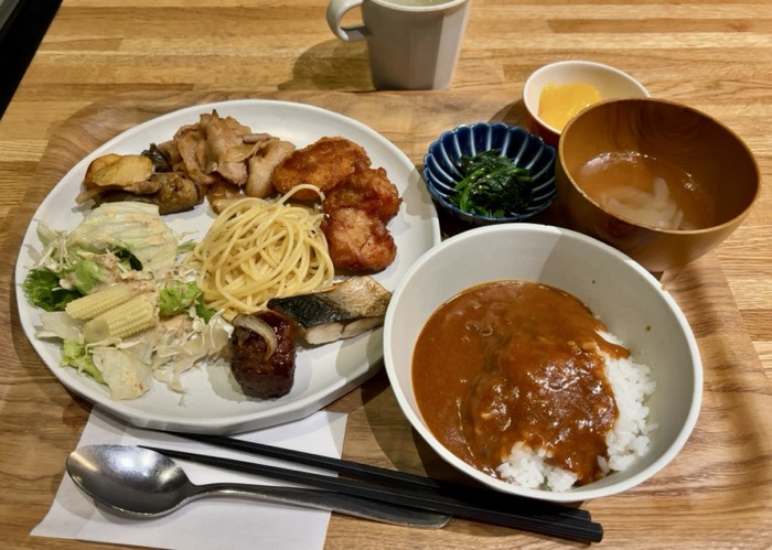 港区高輪　バンブルビーカフェ　ランチメニュー