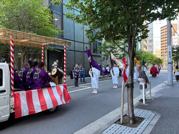日本橋 小網神社 例大祭(神輿渡御)