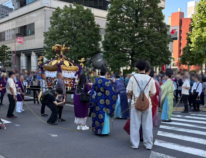 日本橋 小網神社 例大祭(神輿渡御)