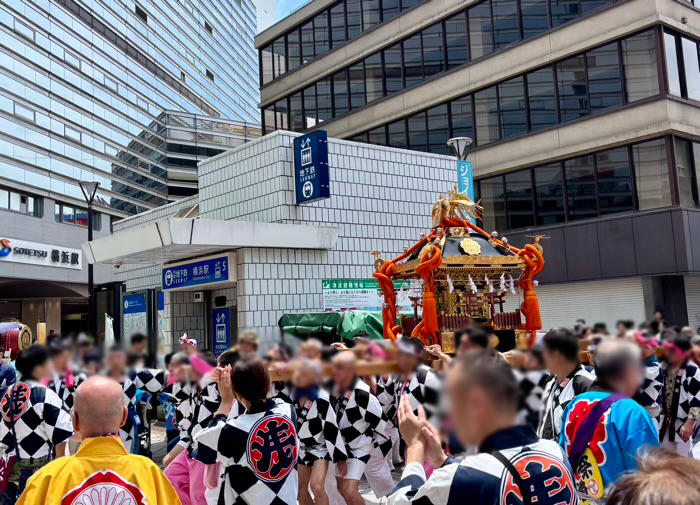 横浜　横濱浅間神社　例大祭　宮神輿渡御
