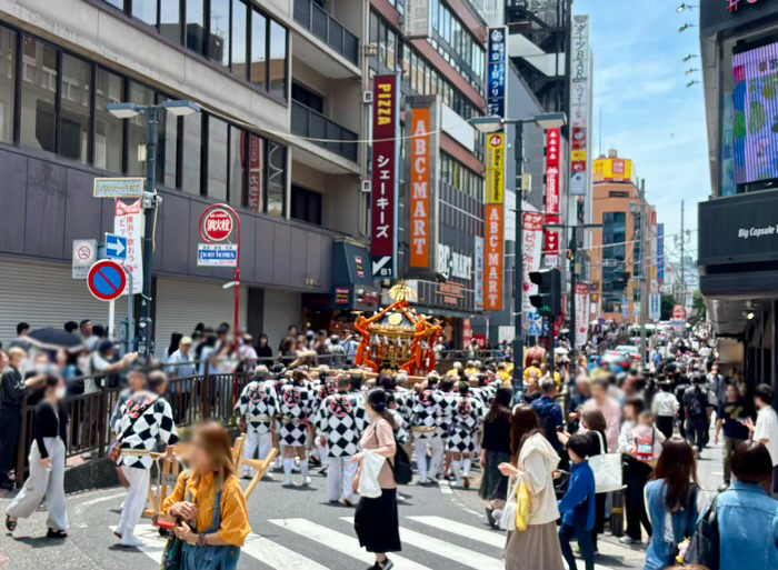 横浜　横濱浅間神社　例大祭　宮神輿渡御