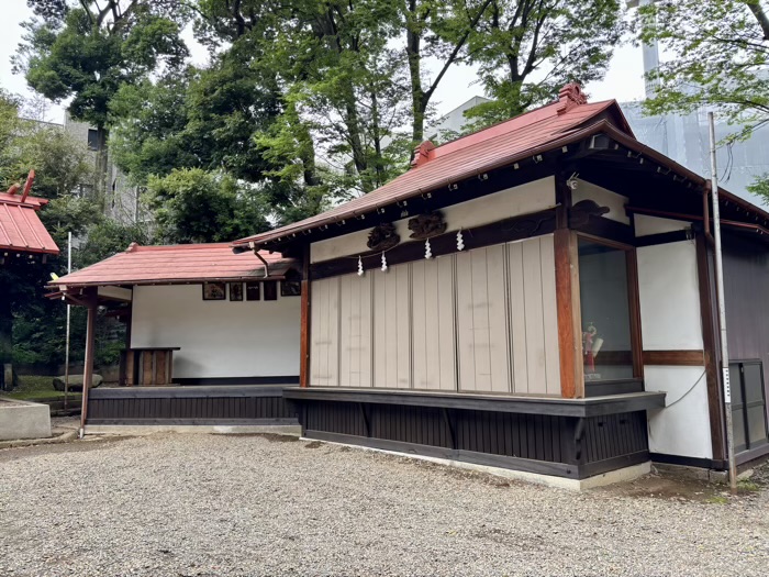 世田谷区 弦巻神社 神楽殿