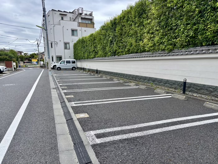 世田谷　宝樹山 常在寺　駐車場