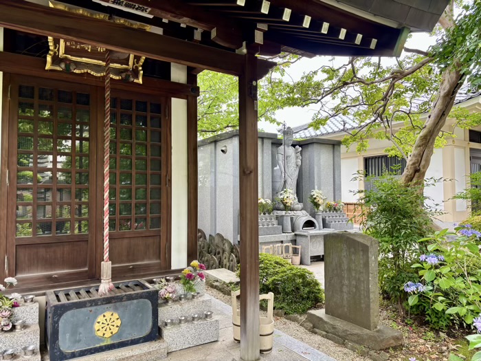 世田谷 円光院 地蔵堂