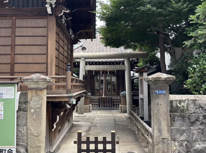 港区高輪　丸山神社