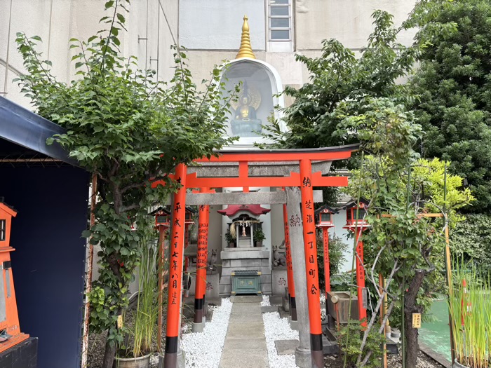 港区　芝浦妙法稲荷神社